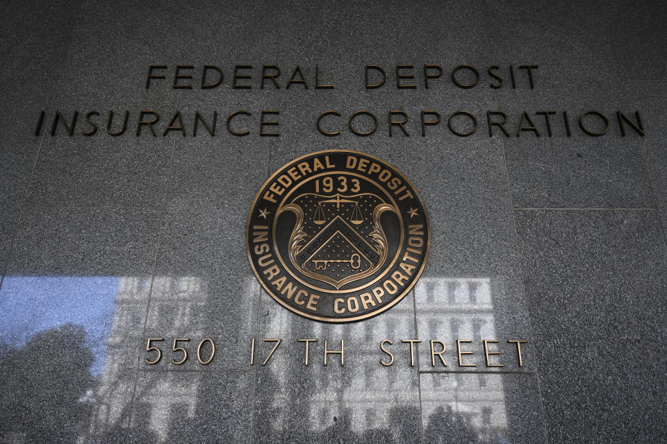 Sede de la la Corporación Federal de Seguro de Depósitos (FDIC) en Washington DC. (Foto: Celal Gunes/Anadolu Agency via Getty Images). 