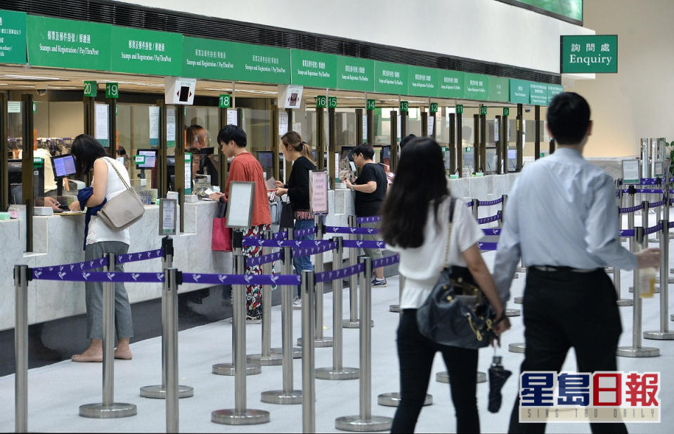 香港郵政一名郵差確診。資料圖片