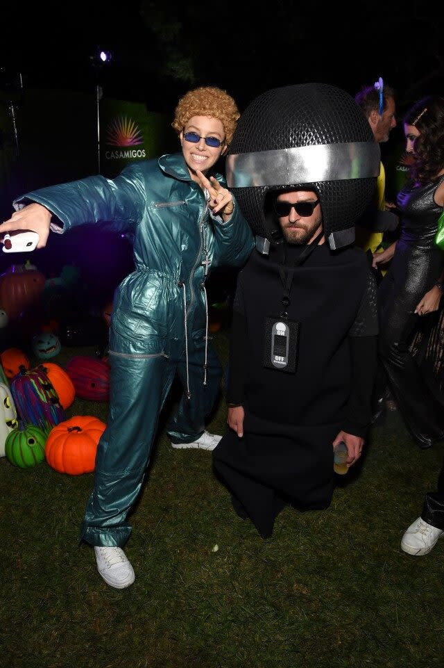 The singer's costume perfectly matched his wife's look.