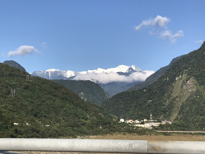 夏天來了！ 未來一周偏熱 南部近山區花東縱谷有35度。（示意圖）