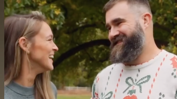 Kylie Kelce Shared a "Chaotic" Video from Their Family Christmas Card Photo  Shoot, and It Is So Relatable