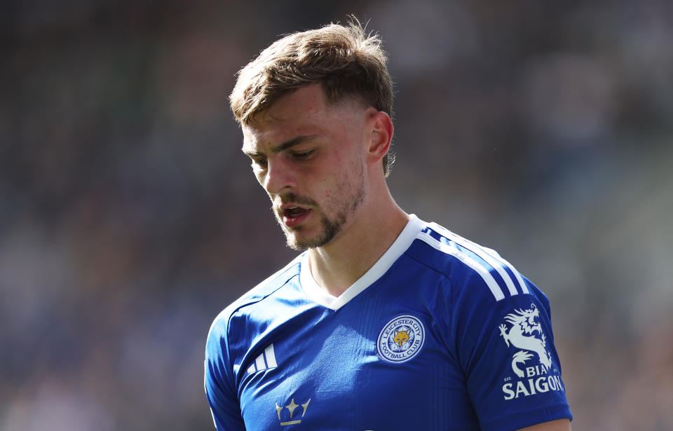 �� Chelsea agree Dewsbury-Hall signing from Leicester City