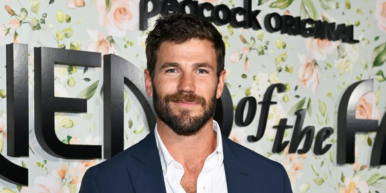 austin stowell