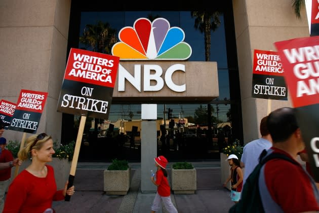 Writers Guild Continues Strike - Credit: David McNew/Getty Images