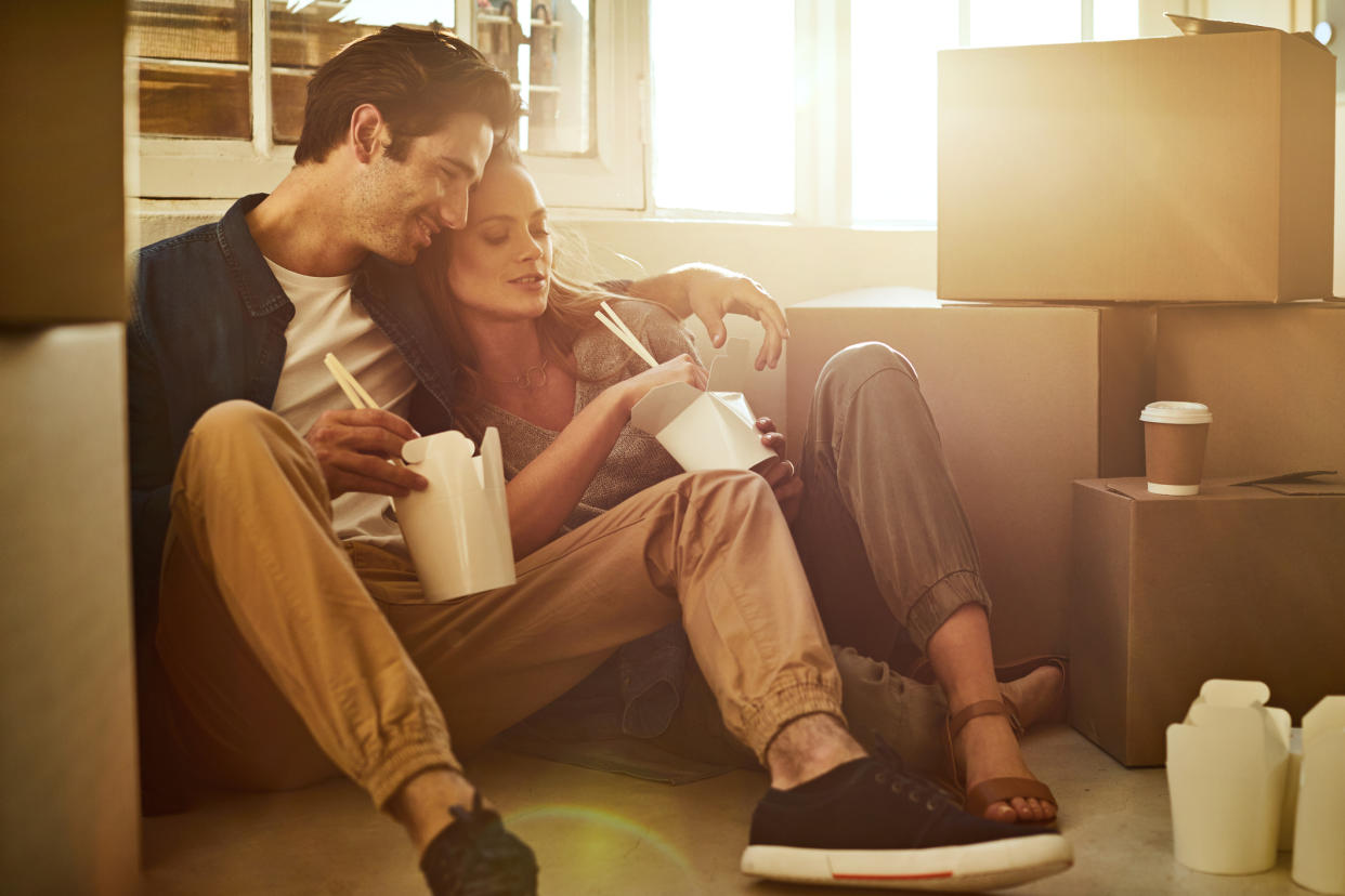 Must-have home essentials for the newly engaged couple moving in together for the first time. (Photo: Getty Images)