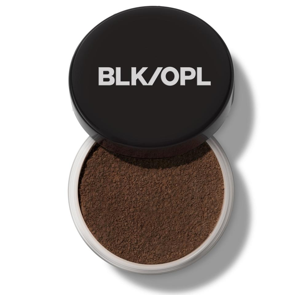 8) Soft Velvet Finishing Powder