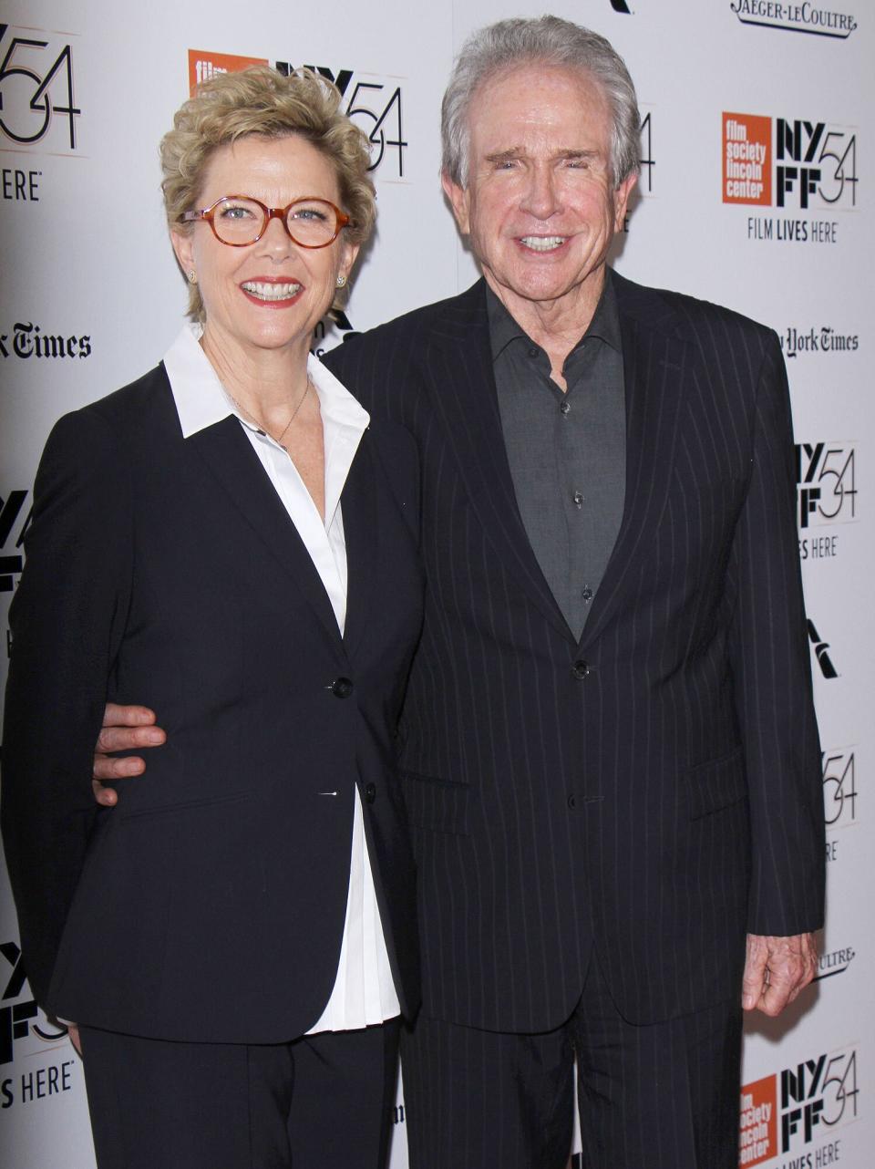 WARREN BEATTY & ANNETTE BENING