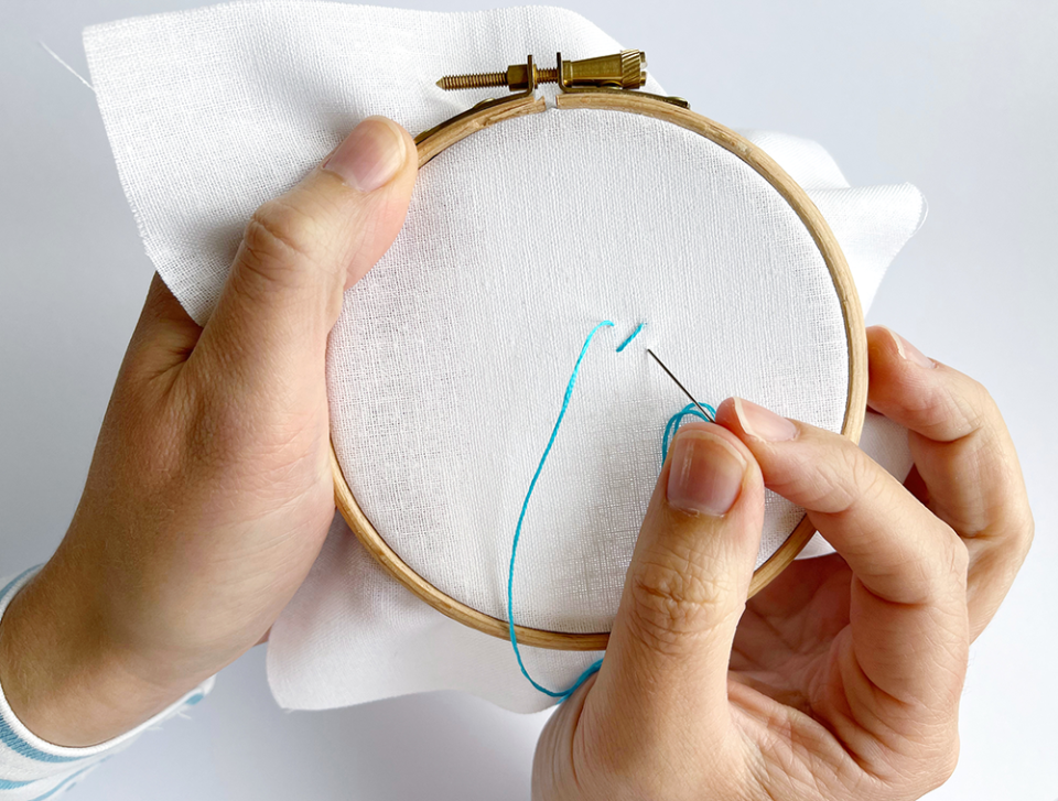 embroidery stitches cross stitch