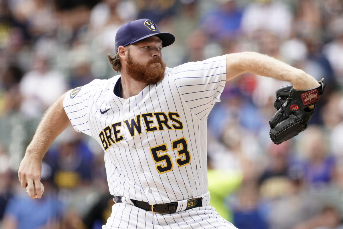 Andrew Heaney strikes out five, 08/12/2021