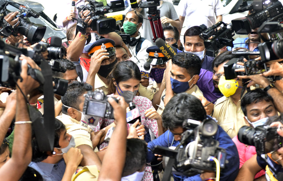 MUMBAI, INDIA - SEPTEMBER 6: Rhea Chakraborty reached NCB office from her residence at Juhu Tara road, on September 6, 2020 in Mumbai, India. (Photo by Anshuman Poyrekar/Hindustan Times via Getty Images)