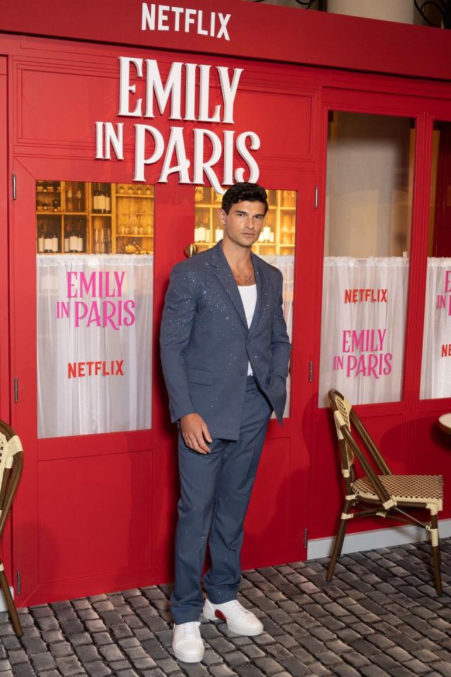 Who is Paul Forman, the Newest 'Emily in Paris' Love Interest? — Emily in  Paris Actor
