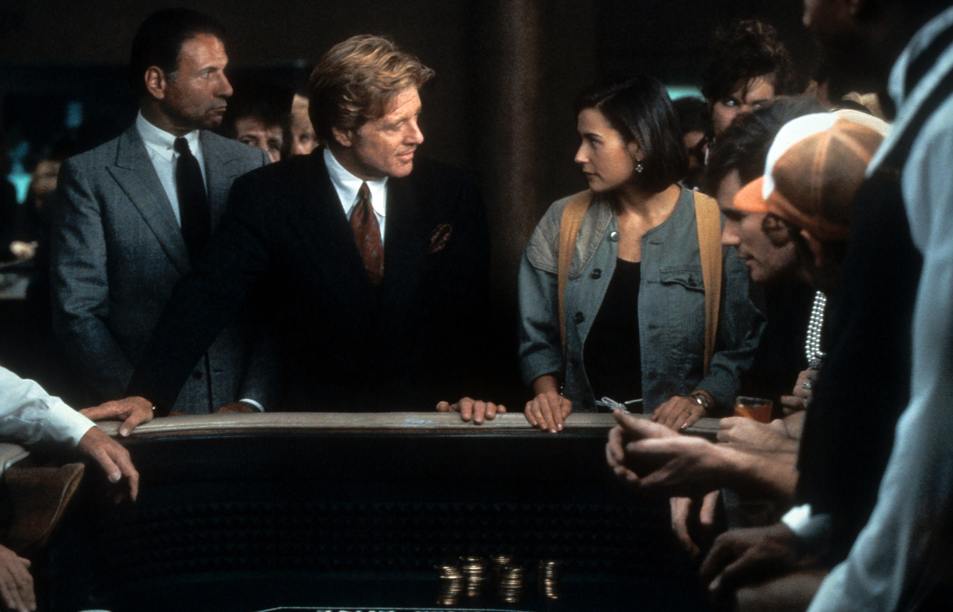 Robert Redford y Demi Moore en una escena de 'Una propuesta indecorosa', 1993. (Photo by Paramount Pictures/Getty Images)