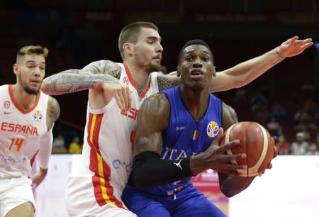 Basketball - FIBA World Cup - Second Round - Group J - Spain v Italy