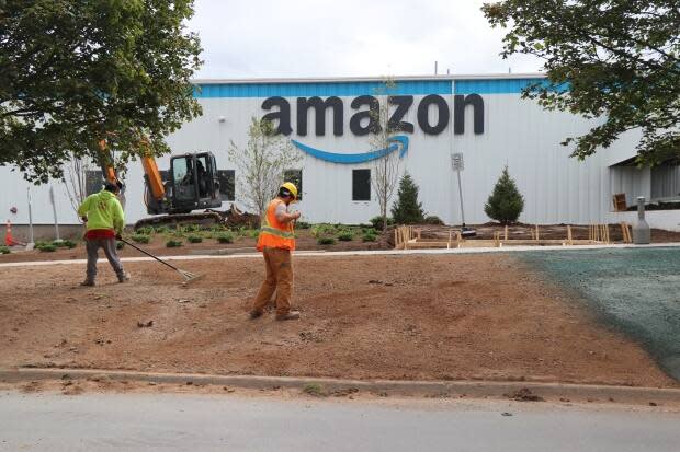 Amazon's new warehouse in Dartmouth, N.S., is shown on Friday. (Paul Poirier/CBC - image credit)