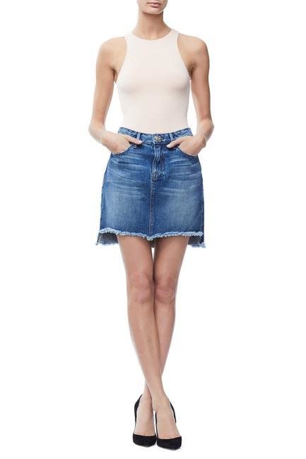 <strong>Sizes</strong>: 00 to 24<br />Get it from <a href="https://www.goodamerican.com/products/stagger-mini-skirt-blue172" target="_blank" rel="noopener noreferrer">Good American</a>.&nbsp;