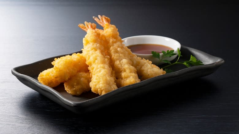 Tempura shrimp with dip