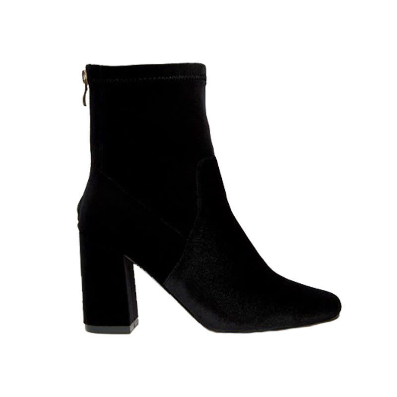 <a rel="nofollow noopener" href="http://rstyle.me/n/b3uqxwjduw" target="_blank" data-ylk="slk:Unlined Velvet High Ankle Boot, Truffle, $85;elm:context_link;itc:0;sec:content-canvas" class="link ">Unlined Velvet High Ankle Boot, Truffle, $85</a><ul> <strong>Related Articles</strong> <li><a rel="nofollow noopener" href="http://thezoereport.com/fashion/style-tips/box-of-style-ways-to-wear-cape-trend/?utm_source=yahoo&utm_medium=syndication" target="_blank" data-ylk="slk:The Key Styling Piece Your Wardrobe Needs;elm:context_link;itc:0;sec:content-canvas" class="link ">The Key Styling Piece Your Wardrobe Needs</a></li><li><a rel="nofollow noopener" href="http://thezoereport.com/beauty/makeup/halloween-makeup-tutorial/?utm_source=yahoo&utm_medium=syndication" target="_blank" data-ylk="slk:This Halloween Makeup Transformation Is So Mesmerizing;elm:context_link;itc:0;sec:content-canvas" class="link ">This Halloween Makeup Transformation Is So Mesmerizing</a></li><li><a rel="nofollow noopener" href="http://thezoereport.com/fashion/accessories/rashida-jones-iconery-jewelry-collection/?utm_source=yahoo&utm_medium=syndication" target="_blank" data-ylk="slk:Rashida Jones Just Launched The Chicest Jewelry Collection;elm:context_link;itc:0;sec:content-canvas" class="link ">Rashida Jones Just Launched The Chicest Jewelry Collection</a></li></ul>