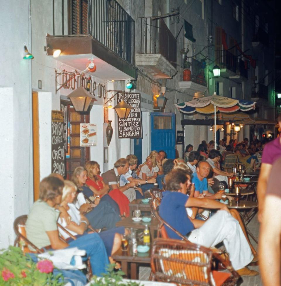 1986: Ibiza, Spain