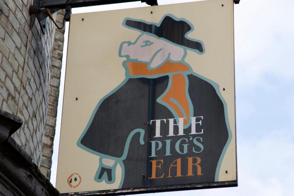 The Pigs Ear Pub (Alamy Stock Photo)