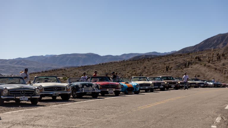 La Gran Carrera, una competición de autos clásicos que recorre Jujuy y Salta