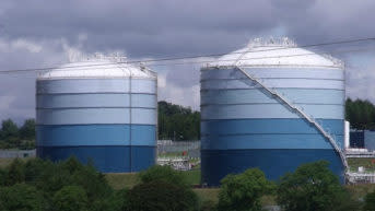 natural gas storage tanks