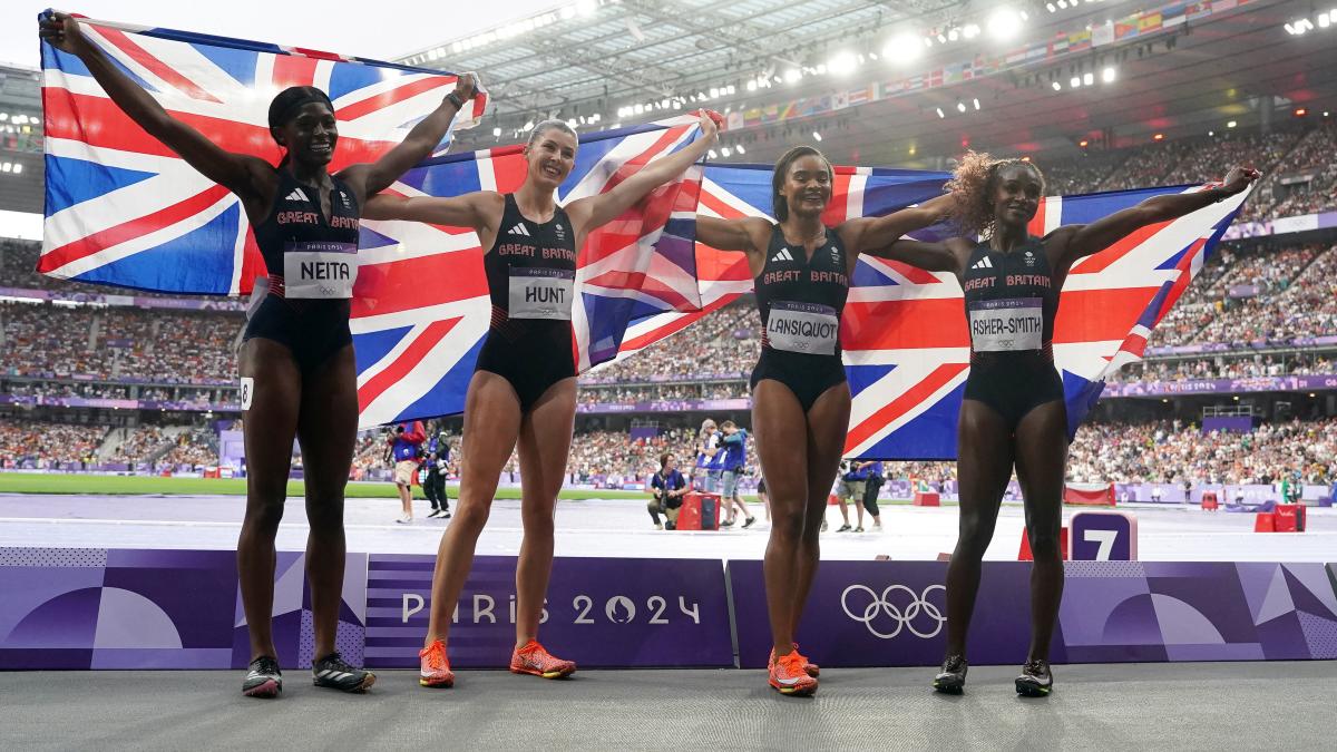 Great Britain’s 4x100m relay teams both bag medals