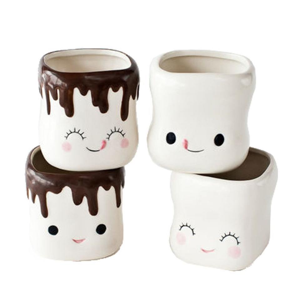 Marshmallow-Shaped Hot Chocolate Mugs