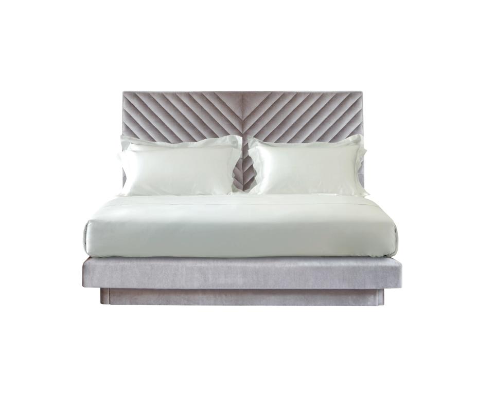 <cite class="credit">Image courtesy of Savoir Beds.</cite>