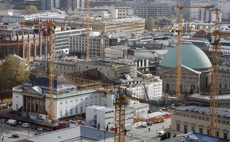 A general view shows a construction site in Berlin, November 5, 2013. REUTERS/Fabrizio Bensch