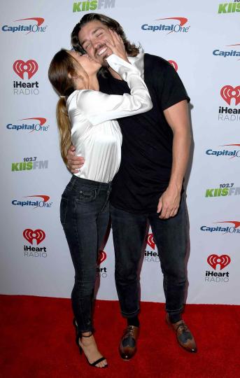 Caelynn Miller-Keyes and Dean Unglert attend KIIS FM's Jingle Ball 2019 presented by Capital One at The Forum on December 06, 2019 in Inglewood, California. (Photo by Steve Granitz/WireImage)Caelynn Miller-Keyes and Dean Unglert attend KIIS FM's Jingle Ball 2019 presented by Capital One at The Forum on December 06, 2019 in Inglewood, California