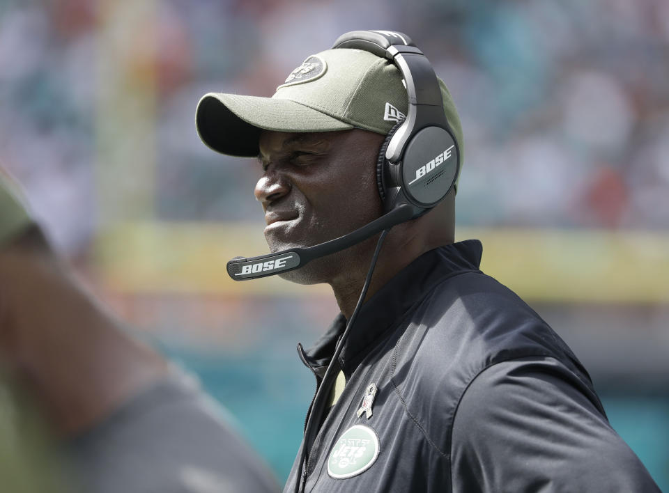 Todd Bowles’ Jets fell to 3-6 with an ugly loss to the Dolphins. (AP)