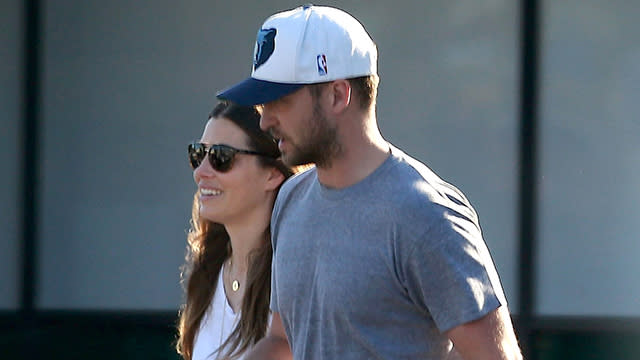 Parenthood looks good on Jessica Biel and Justin Timberlake. The notoriously private couple was spotted visiting a veterinarian in Woodland Hills, California, on Wednesday, their first post-baby sighting together since Jessica gave birth to their adorable son, Silas Randall, in April. And it appears 33-year-old Jessica had no problem getting her pre-baby body back. The former <em>7th Heaven </em>actress looked slim in ripped-up skinny jeans and a white t-shirt, next to her similarly casually dressed hubby. <strong>WATCH: 9 of the Cutest Things Justin Timberlake's Ever Said About Jessica Biel</strong> AKM/GSI Aside from a Jessica spotting in Los Angeles in May, the new parents have largely kept under the radar, although 34-year-old Justin has proudly showed fans glimpses of their son on Instagram. In April, the "Mirrors" singer shared this picture of Jessica cradling Silas, who's sporting a Memphis Grizzlies shirt. Justin hails from Memphis, and is a part owner of the NBA team. Justin also induced plenty of "Awwwws" on Father's Day, with this picture of him holding Silas in a super cute "I <span>PHOTOS: Surprise! Justin Timberlake Performs at Wedding of Jessica Biel's Friend and It's Amazing In March, Justin teared-up thanking his wife at the iHeartRadio Music Awards. Watch the sweet moment below.</span>