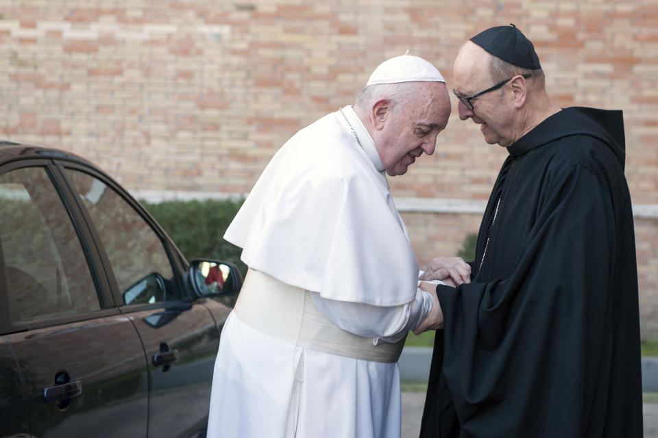 VATICAN CITY, VATICAN - FEBRUARY 26: Pope Francis arrive at the Santa Sabina Basilica for the Ash Wednesday celebration, on February 26, 2020 in Vatican City, Vatican. (Photo by Vatican Pool/Getty Images)