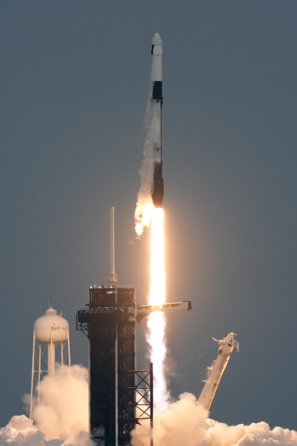 A SpaceX Falcon 9 rocket lifts off from Kennedy Space Center's Launch Pad 39-A, Thursday, Jan. 18, 2024, in Cape Canaveral, Fla. Four private astronauts are making a trip to the International Space Station. (AP Photo/Chris O'Meara)