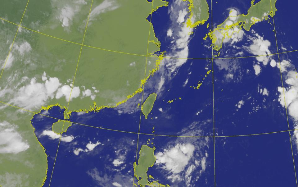 今天多雲到晴、午後有局部短暫雷陣雨，大臺北盆地、中部近山區及花東縱谷局部地區高溫36度。（圖：氣象局網站）