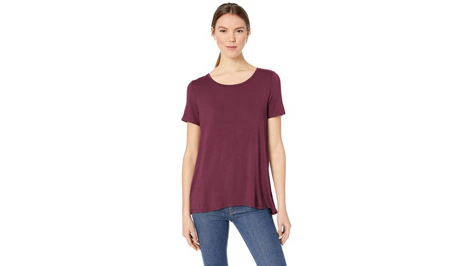 Amazon Essentials Relaxed Fit Scoop Neck Swing Tee (Photo: Amazon)