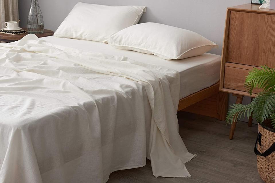 17 of the Best Bed Sheets You Can Buy on Amazon, According to Reviewers