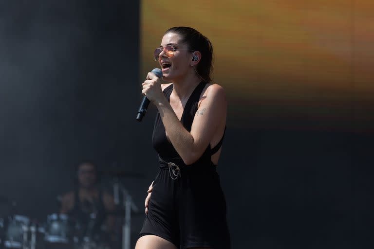 La exquisita cantante An Espil, en el tramo inicial del festival