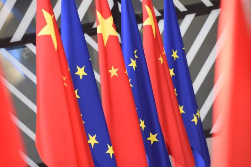 ▲歐盟近期對中國展開一連串反傾銷及補貼調查。圖為中共五星旗與歐盟旗幟。（圖取自歐盟執委會網頁）