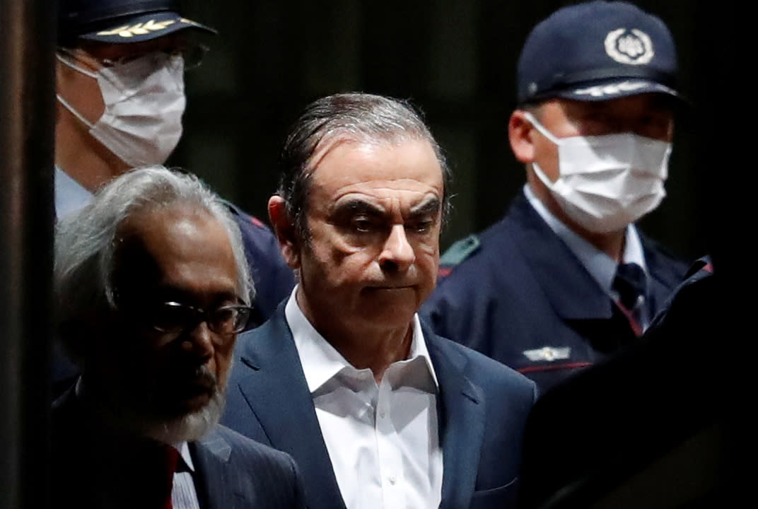 Former Nissan Motor Chariman Carlos Ghosn leaves the Tokyo Detention House in Tokyo, Japan April 25, 2019. REUTERS/Issei Kato     TPX IMAGES OF THE DAY