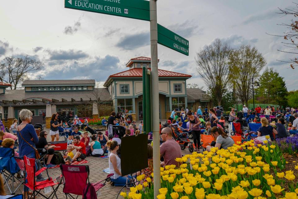 You can enjoy Tunes & Blooms every Thursday in April, weather permitting.