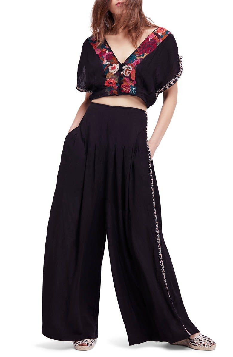 Get the matching set <a href="https://shop.nordstrom.com/s/free-people-santoshi-top-pants/4919303?origin=coordinating-4919303-0-1-PDP_1-recbot-also_viewed2&amp;recs_placement=PDP_1&amp;recs_strategy=also_viewed2&amp;recs_source=recbot&amp;recs_page_type=product" target="_blank">here</a>.