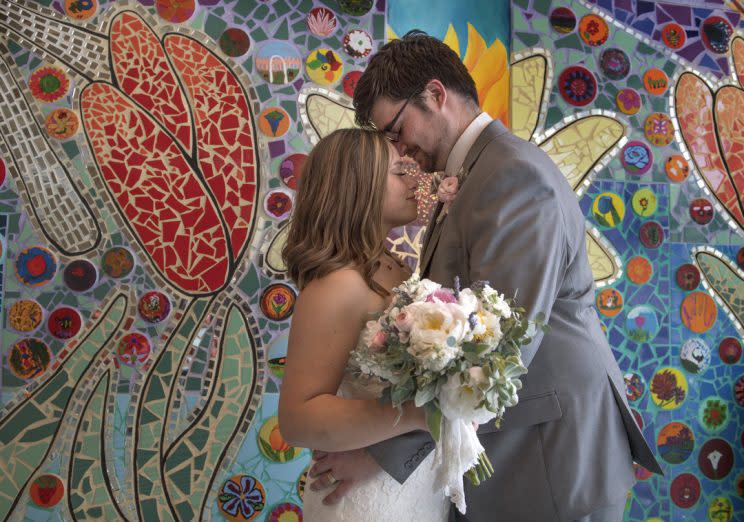 Kierstynn Foster Rozema had her wedding photos taken at the children’s hospital where she was treated as a teenager. (Photo: Chris Clark, Spectrum Health Beat)