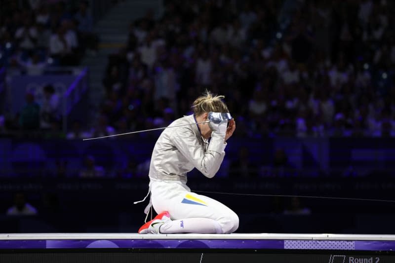 'Definitely special' Fencer Kharlan gets Ukraine's first medal Yahoo