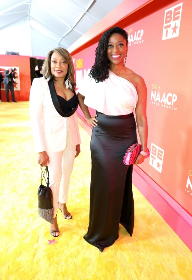 <p><strong> Sutherland Wanda and Karla Davis</strong></p><p><a href="https://www.gettyimages.com/detail/1469579969" rel="nofollow noopener" target="_blank" data-ylk="slk:Johnny Nunez/Getty Images;elm:context_link;itc:0;sec:content-canvas" class="link ">Johnny Nunez/Getty Images</a></p>