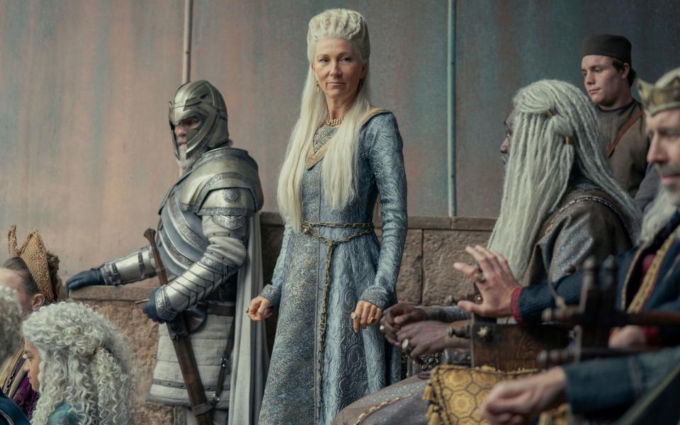 Bald wird das große Staffelfinale der Serie "House of the Dragon" wird ausgestrahlt. Bereits in der neunten Episode sorgte Prinzessin Rhaenys (Eve Best) für wahre Schock-Momente.
 (Bild: 2022 Home Box Office, Inc.)