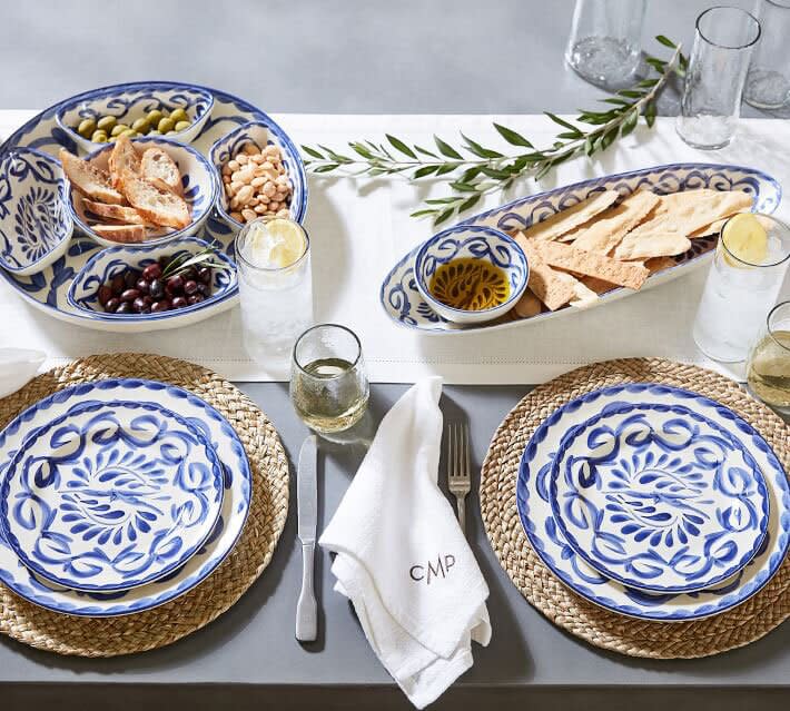 Pottery Barn Puebla Melamine 12-Piece Dinnerware Set