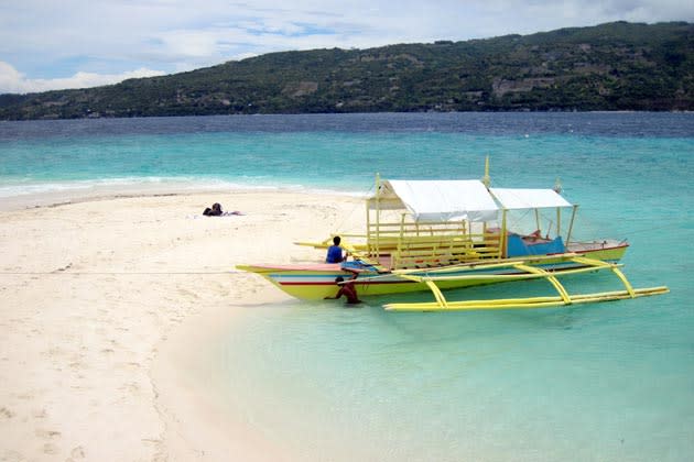 <strong>Sumilon Island, Cebu.</strong> Off the southeast coast of the municipality of Oslob, Cebu, this is the first marine protected area in the country. To date, Sumilon’s most popular attraction is its sand bar, because of its shifting shape depending on the season. Oh yeah, it also has that white beach going for it.