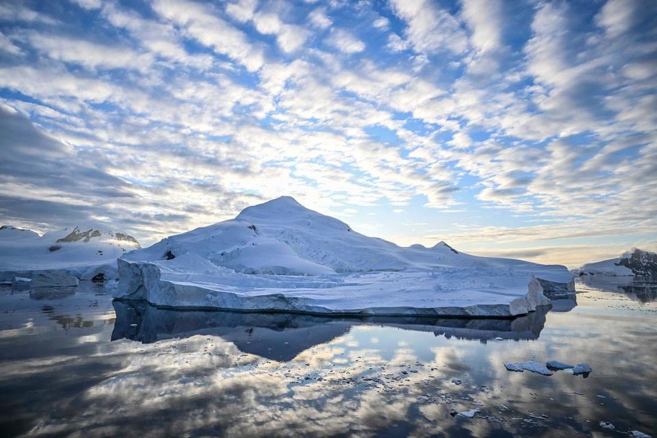 Besonders beliebt sind abenteuerliche Reisen zu einzigartigen Zielen wie der Antarktis. - Copyright: JUAN BARRETO