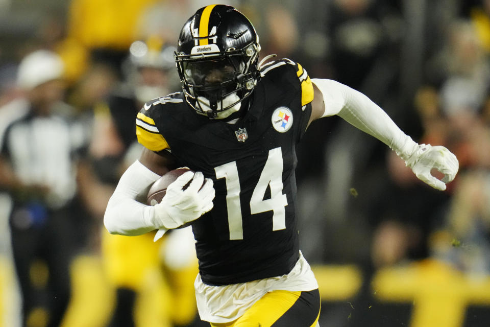 Pittsburgh Steelers wide receiver George Pickens scores a touchdown during the first half of an NFL football game against the Cleveland Browns Monday, Sept. 18, 2023, in Pittsburgh. (AP Photo/Gene J. Puskar)